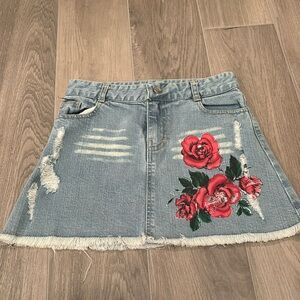 Flowers By Zoe Girls Blue Jean Skirt With Roses Size XL